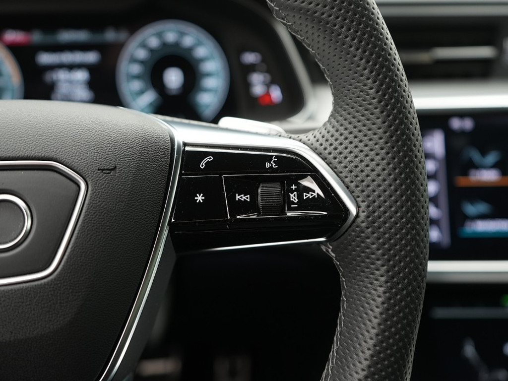 Audi A6 Avant 50 TFSI e quattro Business edition Trekhaak