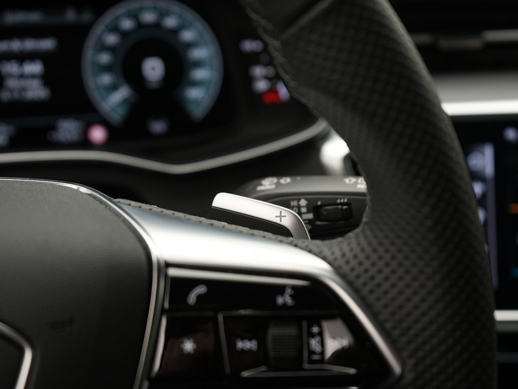 Audi A6 Avant 50 TFSI e quattro Business edition Trekhaak