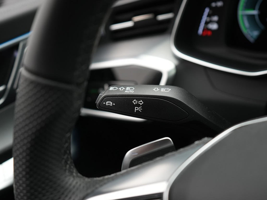 Audi A6 Avant 50 TFSI e quattro Business edition Trekhaak