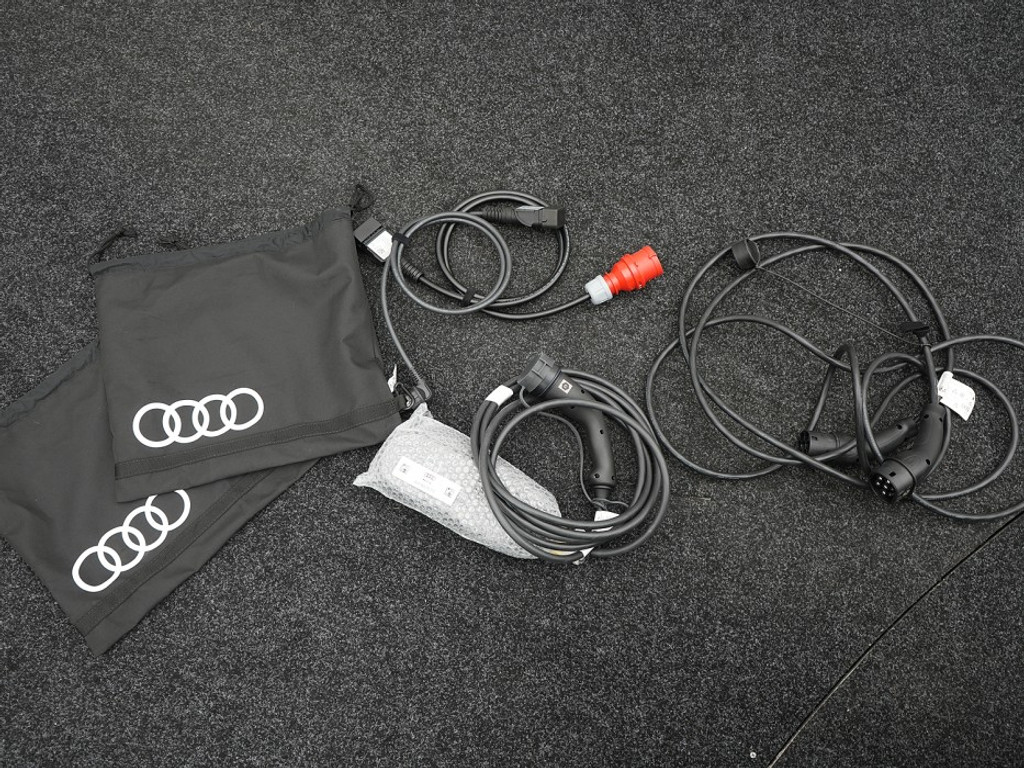 Audi A6 Avant 50 TFSI e quattro Business edition Trekhaak