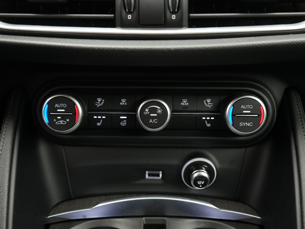 Alfa Romeo Stelvio Ti Q4 2.0 Turbo KAT