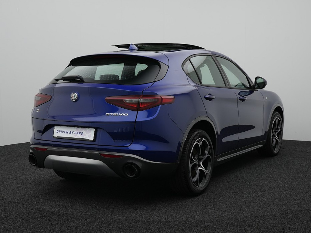 Alfa Romeo Stelvio Ti Q4 2.0 Turbo KAT