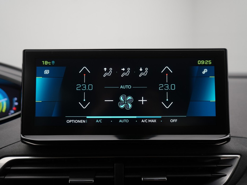 Peugeot 3008 1.6 PHEV Allure Pack 225