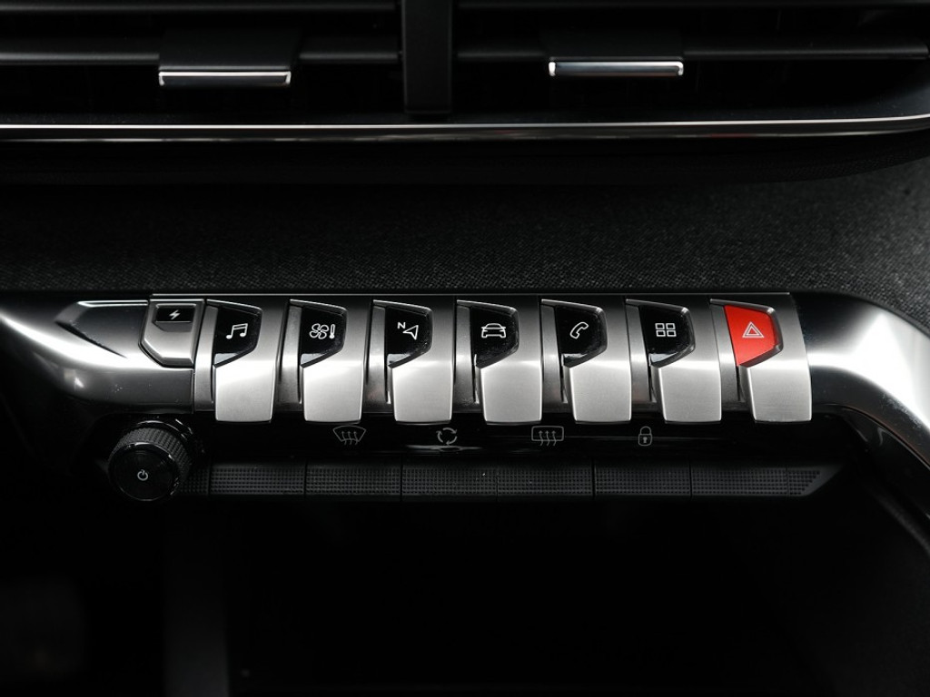 Peugeot 3008 1.6 PHEV Allure Pack 225