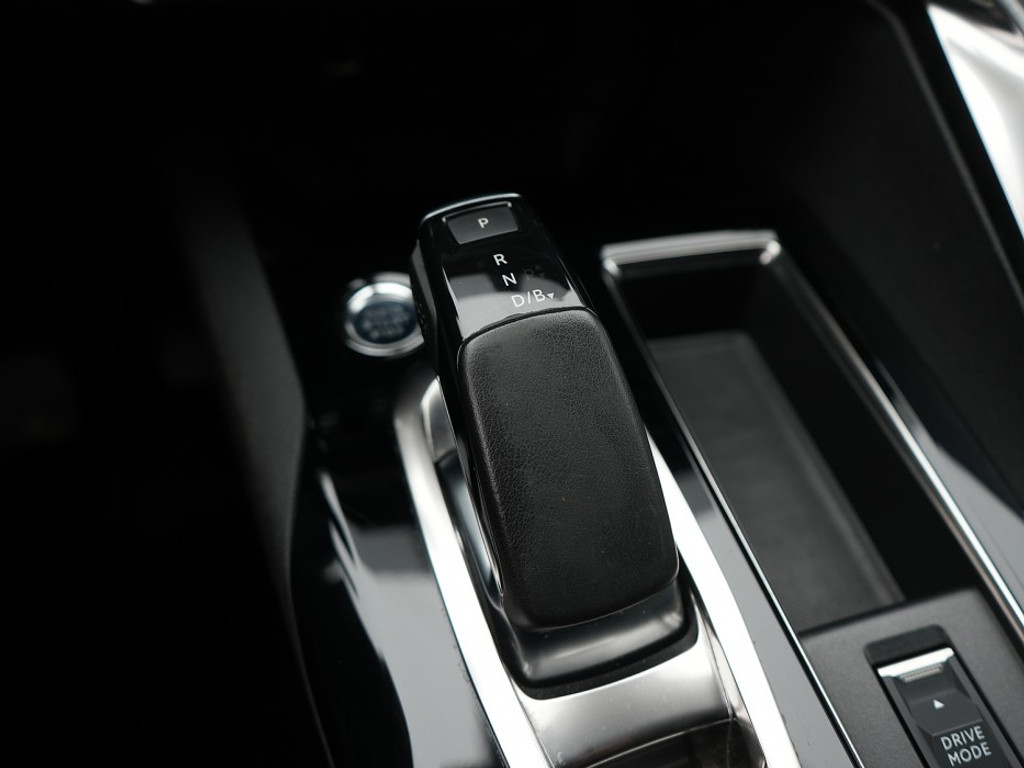 Peugeot 3008 1.6 PHEV Allure Pack 225