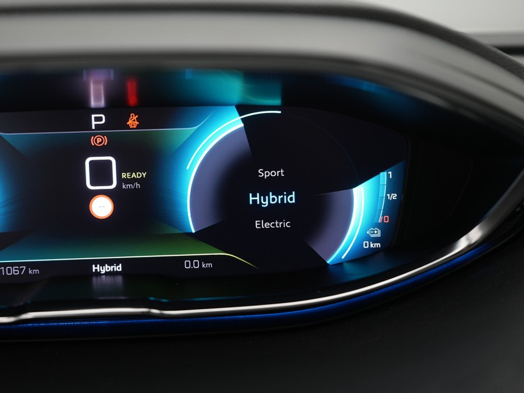 Peugeot 3008 1.6 PHEV Allure Pack 225