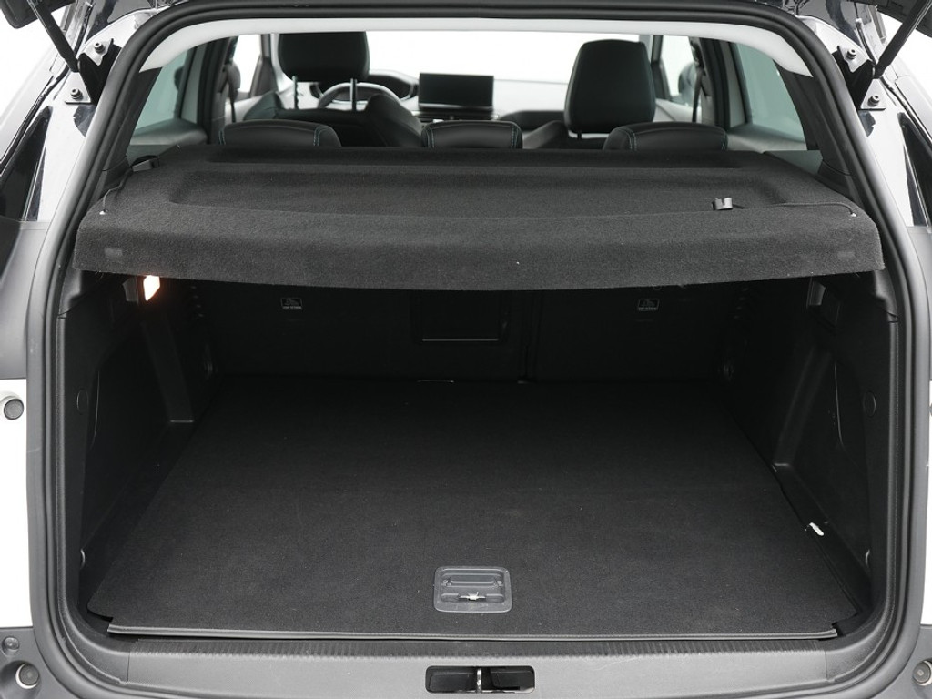 Peugeot 3008 1.6 PHEV Allure Pack 225