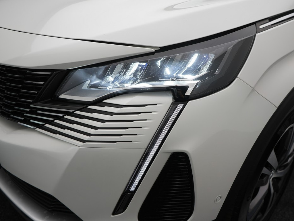 Peugeot 3008 1.6 PHEV Allure Pack 225