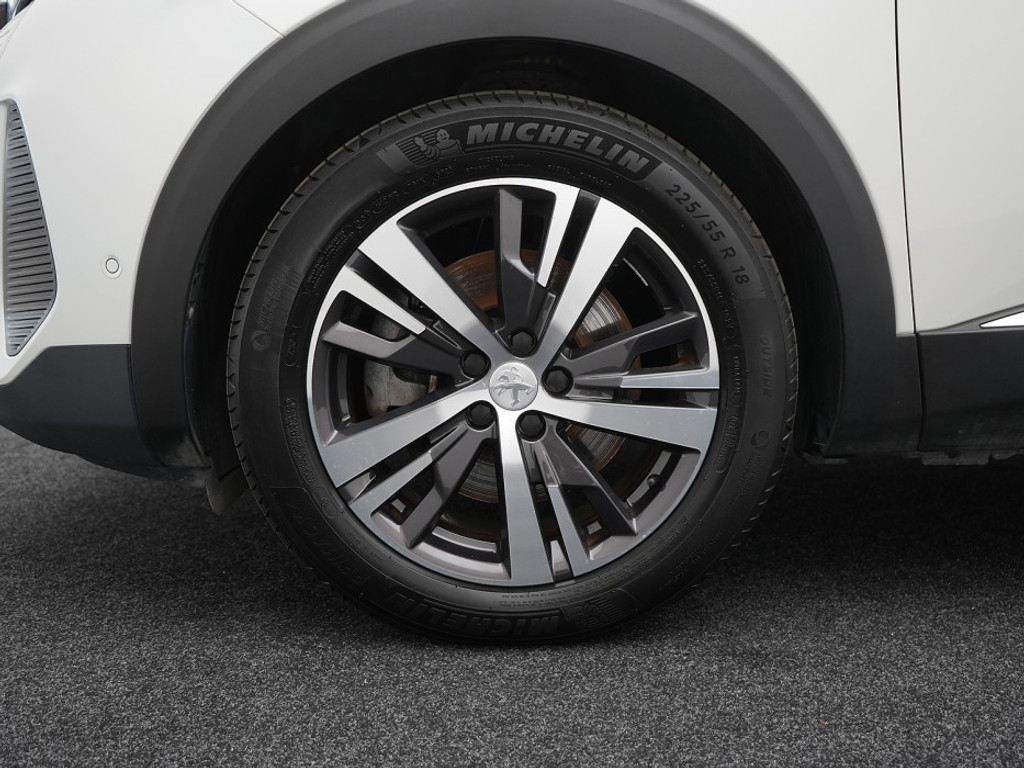 Peugeot 3008 1.6 PHEV Allure Pack 225