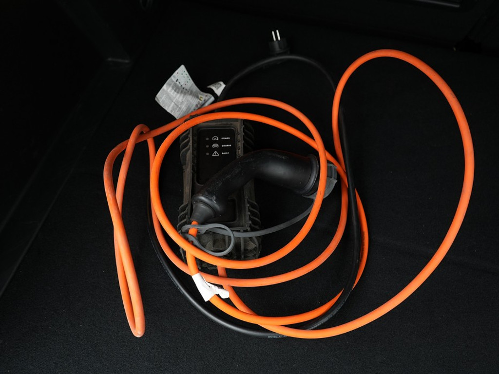 Peugeot 3008 1.6 PHEV Allure Pack 225