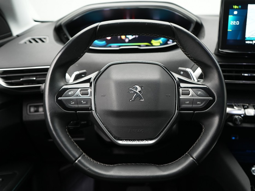 Peugeot 3008 1.6 PHEV Allure Pack 225