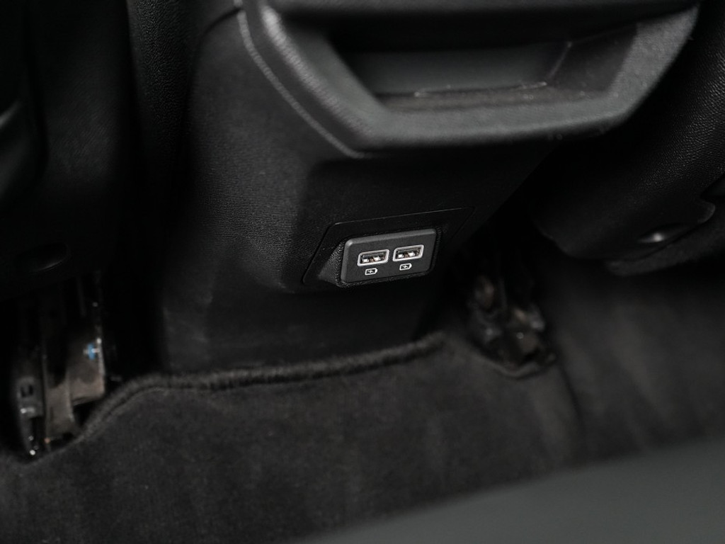 Peugeot 3008 1.6 PHEV Allure Pack 225