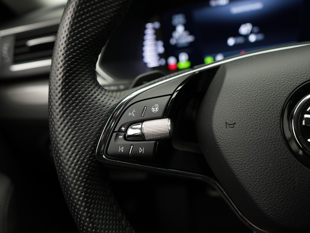 Škoda Superb Combi 1.4 PHEV 218pk Style