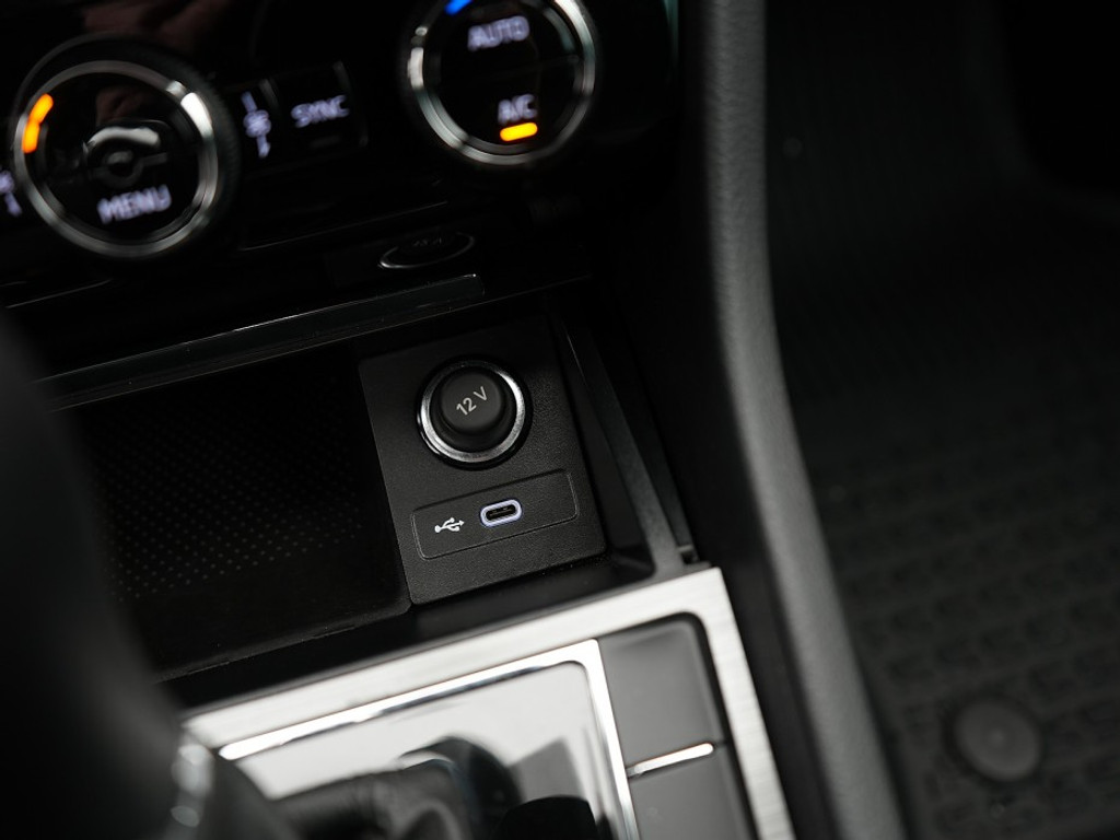 Škoda Superb Combi 1.4 PHEV 218pk Style