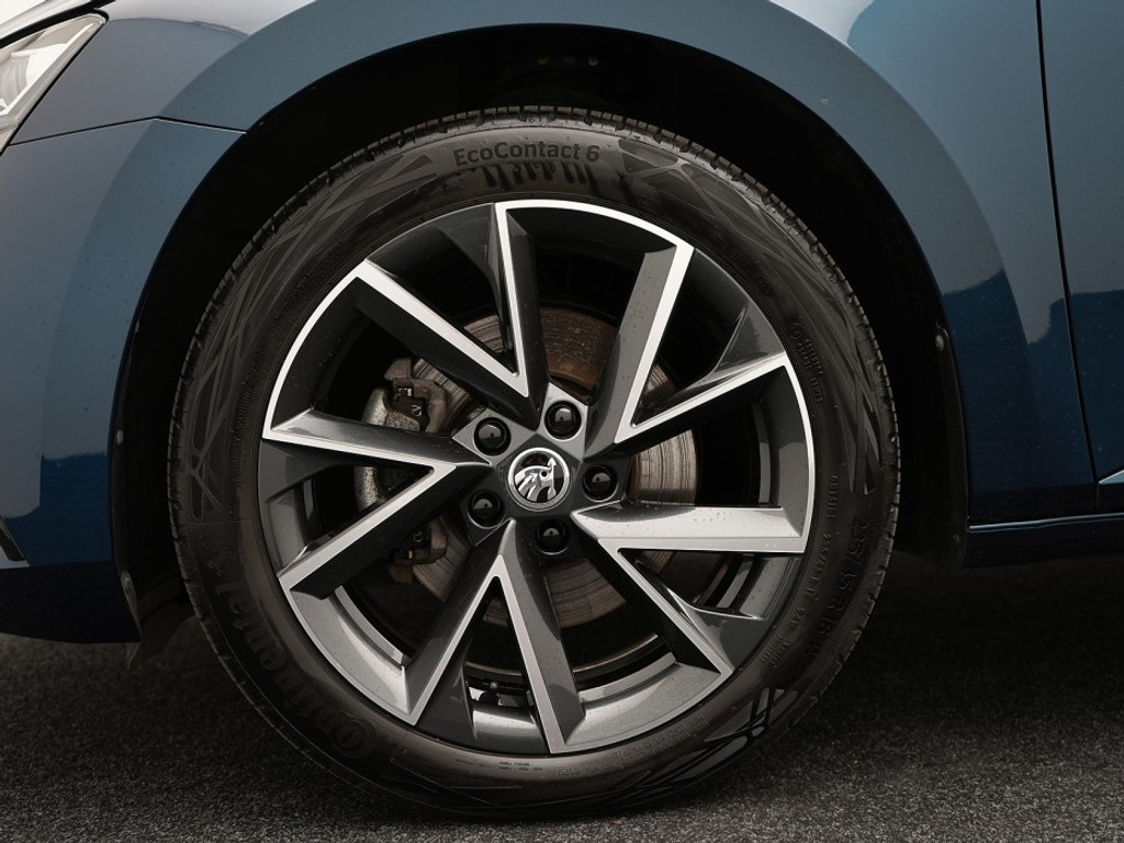 Škoda Superb Combi 1.4 PHEV 218pk Style