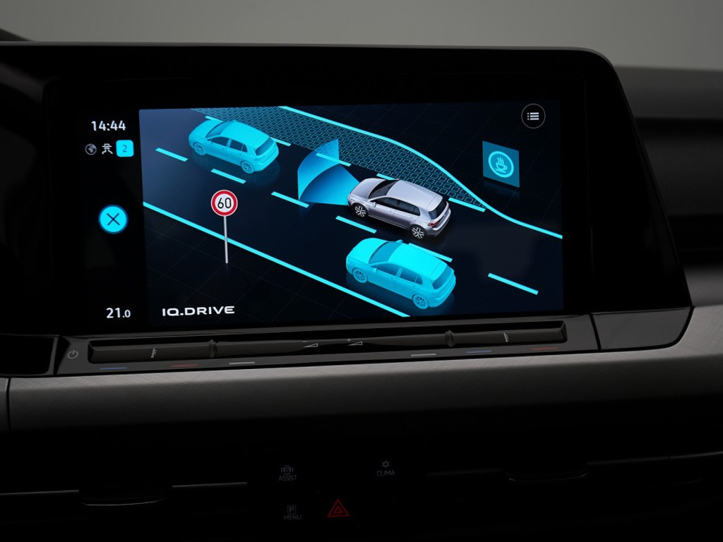 Volkswagen Golf 1.0 TSI DSG Life Business