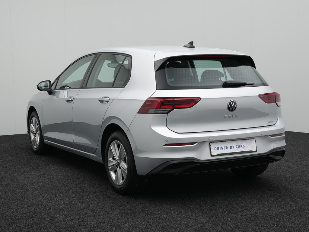 Volkswagen Golf 1.0 TSI DSG Life Business