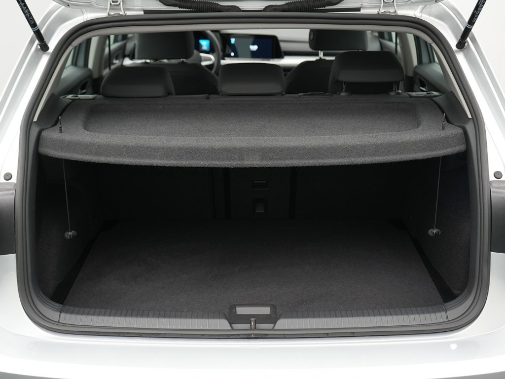 Volkswagen Golf 1.0 TSI DSG Life Business