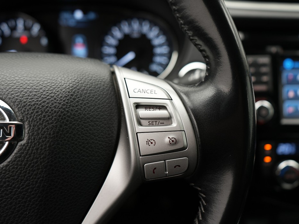 Nissan QASHQAI 1.2 Tekna Automaat