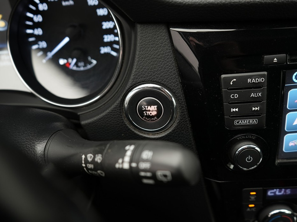 Nissan QASHQAI 1.2 Tekna Automaat