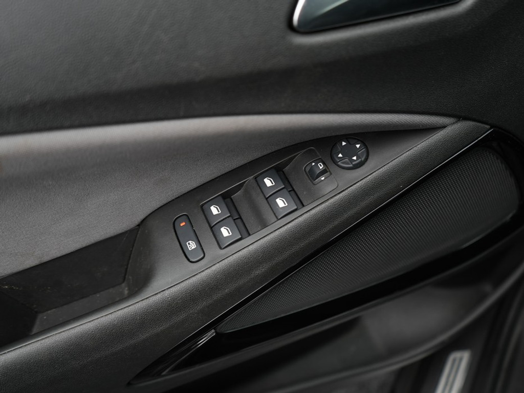 Opel Crossland X 1.2 Turbo 120 Jaar Edition