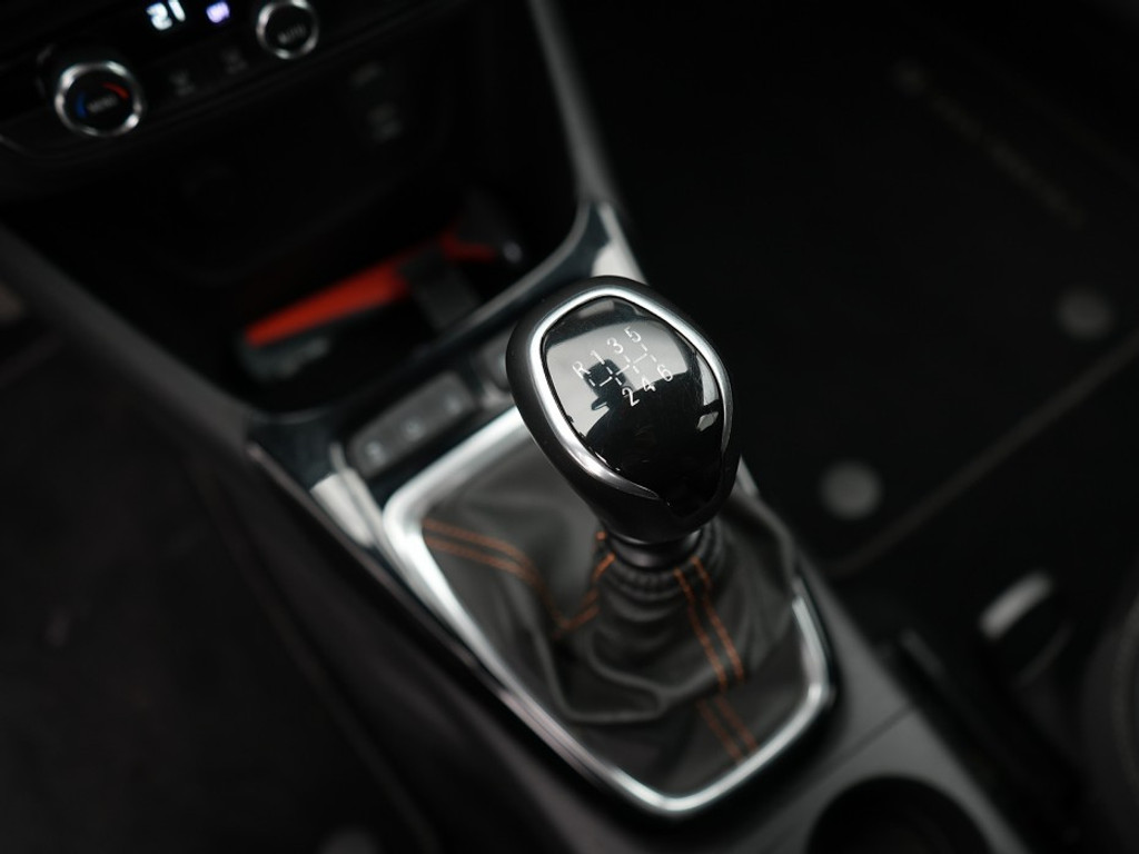 Opel Crossland X 1.2 Turbo Innovation