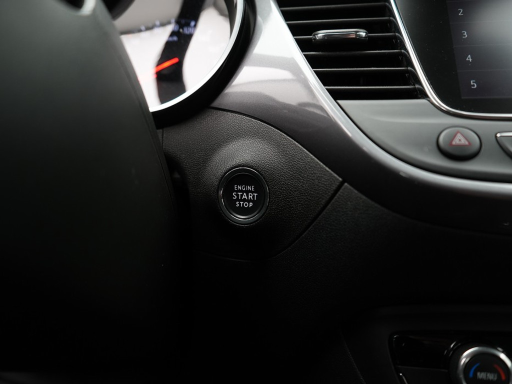 Opel Crossland X 1.2 Turbo Innovation