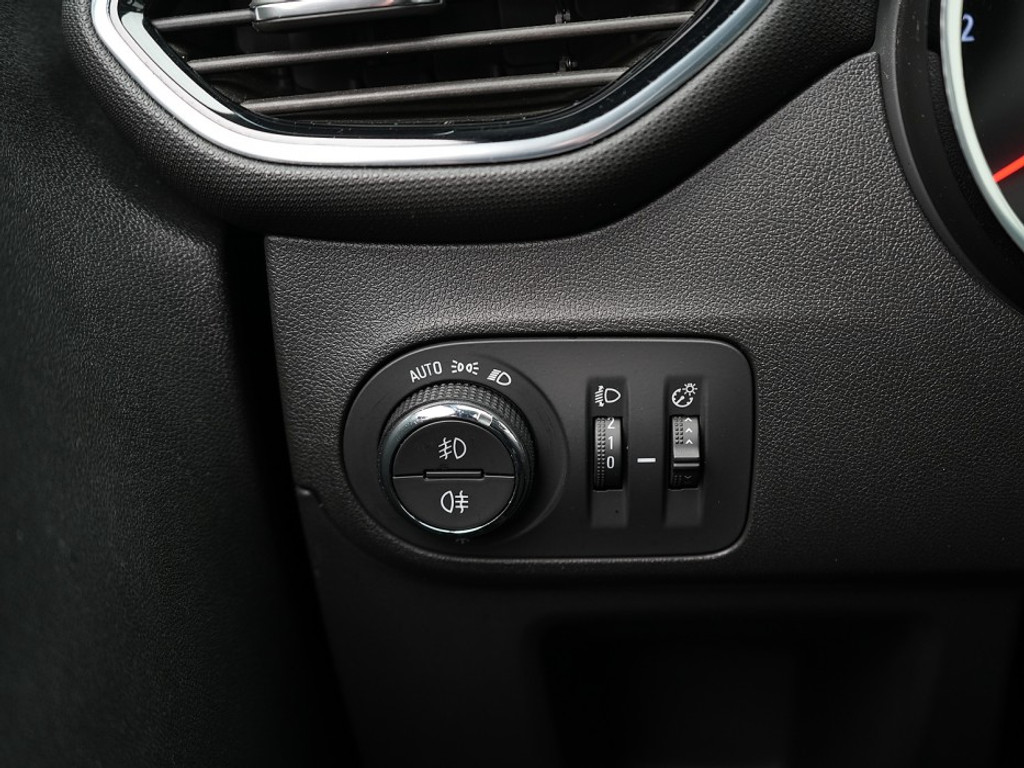 Opel Crossland X 1.2 Turbo Innovation