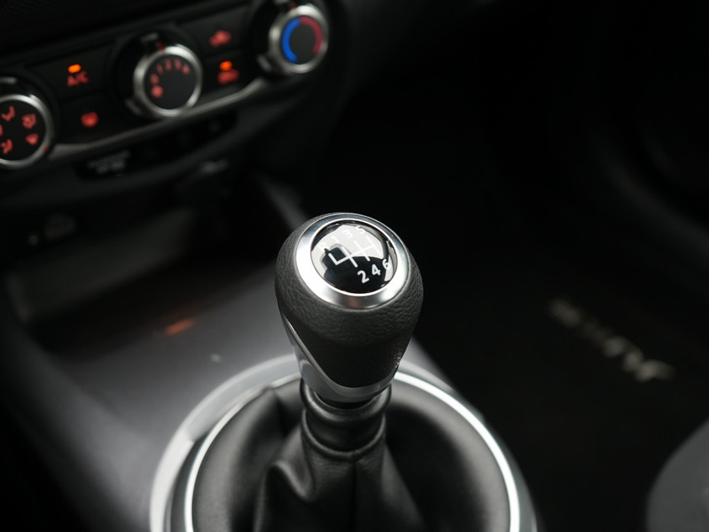 Nissan Juke 1.0 DIG-T Acenta