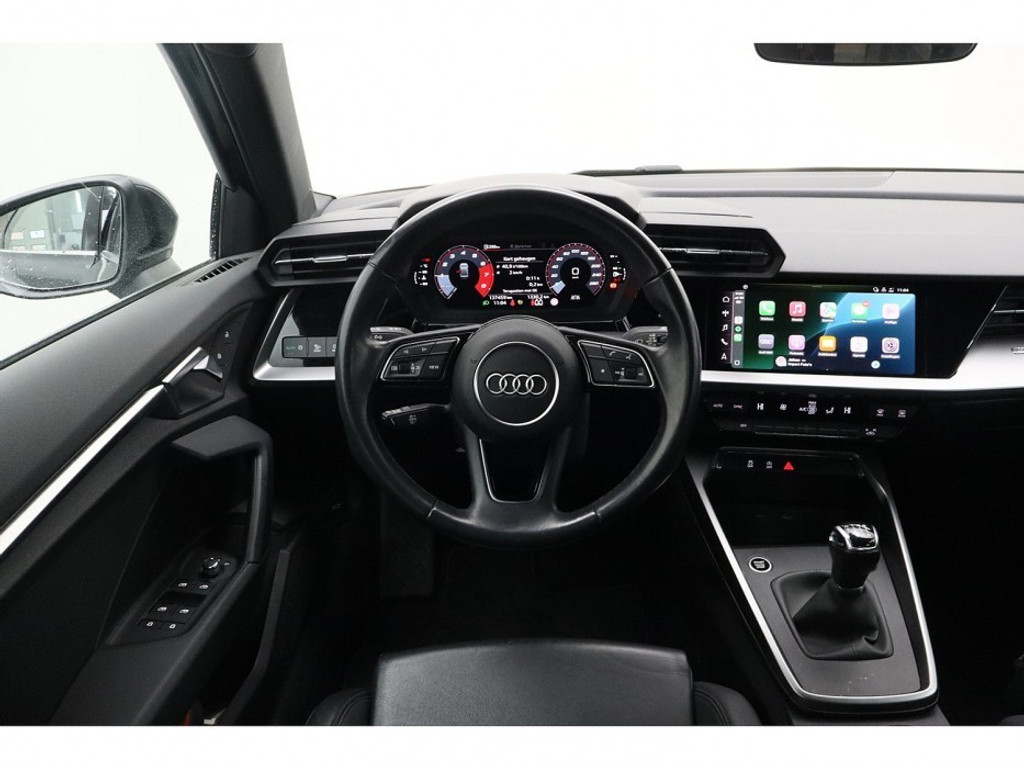 Audi A3 Limousine 30 TFSI Business edition