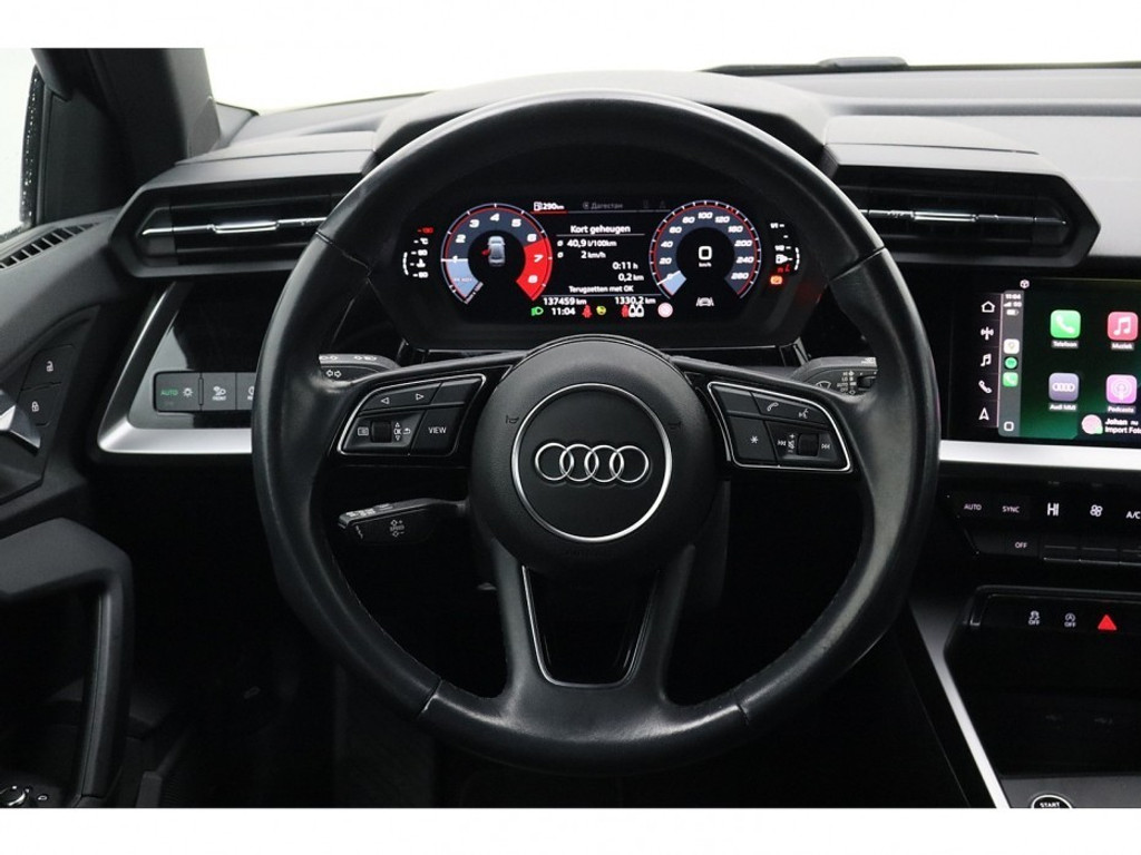 Audi A3 Limousine 30 TFSI Business edition