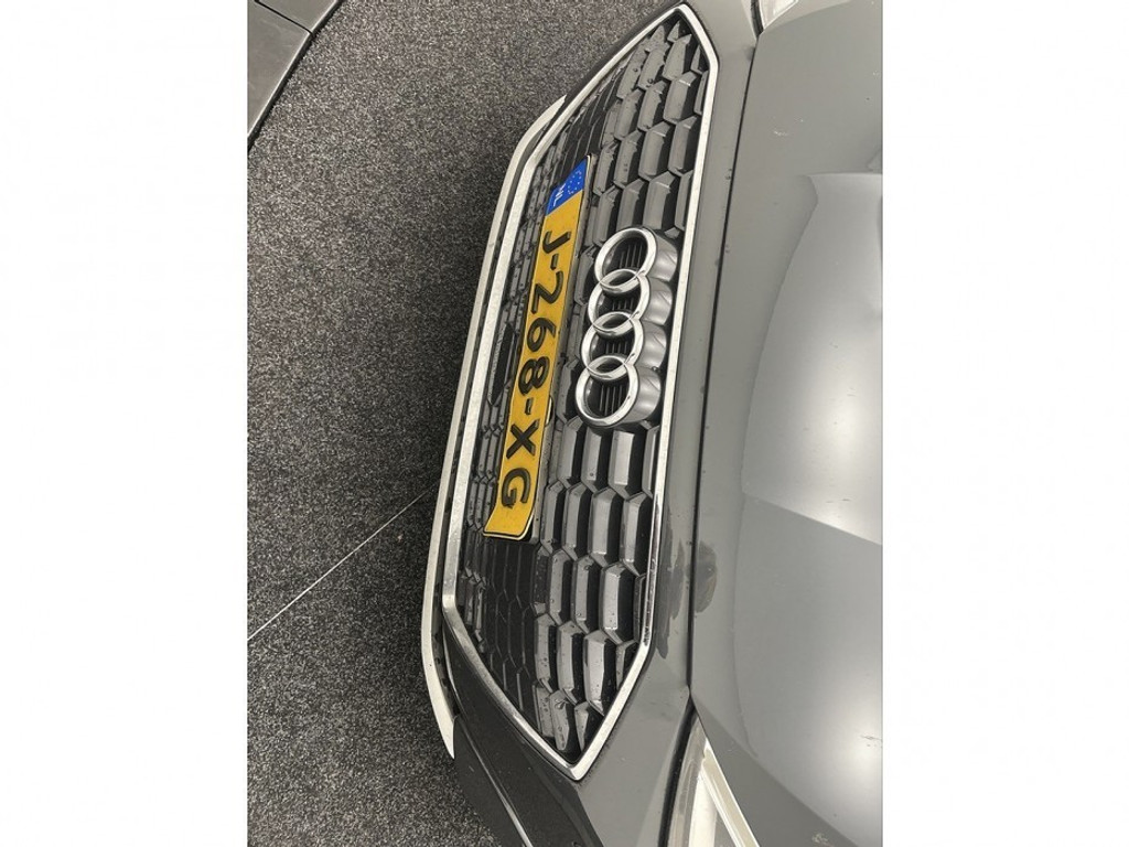 Audi A3 Limousine 30 TFSI Business edition