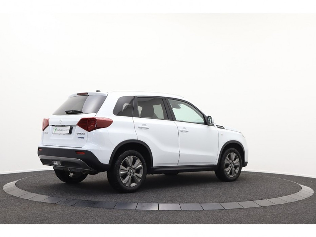 Suzuki Vitara 1.4 | Wit Metallic | All Seasons | Adaptief cruise | Carplay | Climate | Stoelverwarming |
