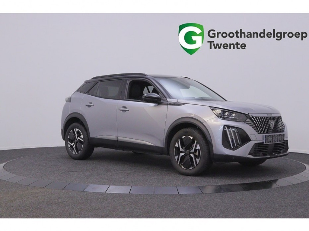 Peugeot 2008 1.2 Hybrid 136 GT