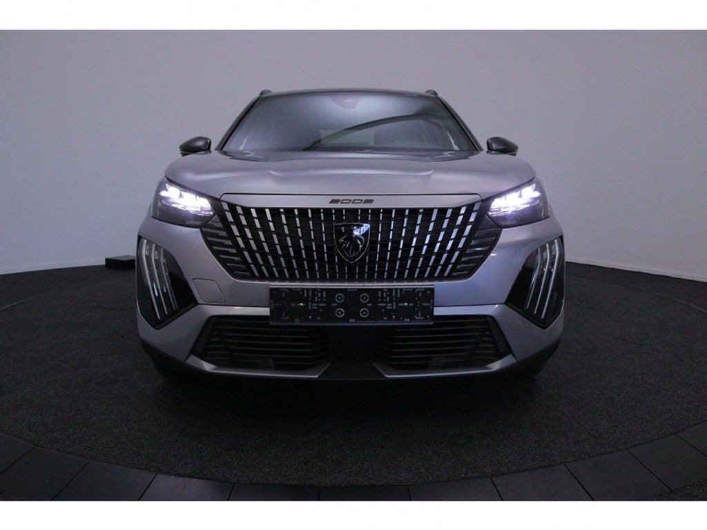 Peugeot 2008 1.2 Hybrid 136 GT