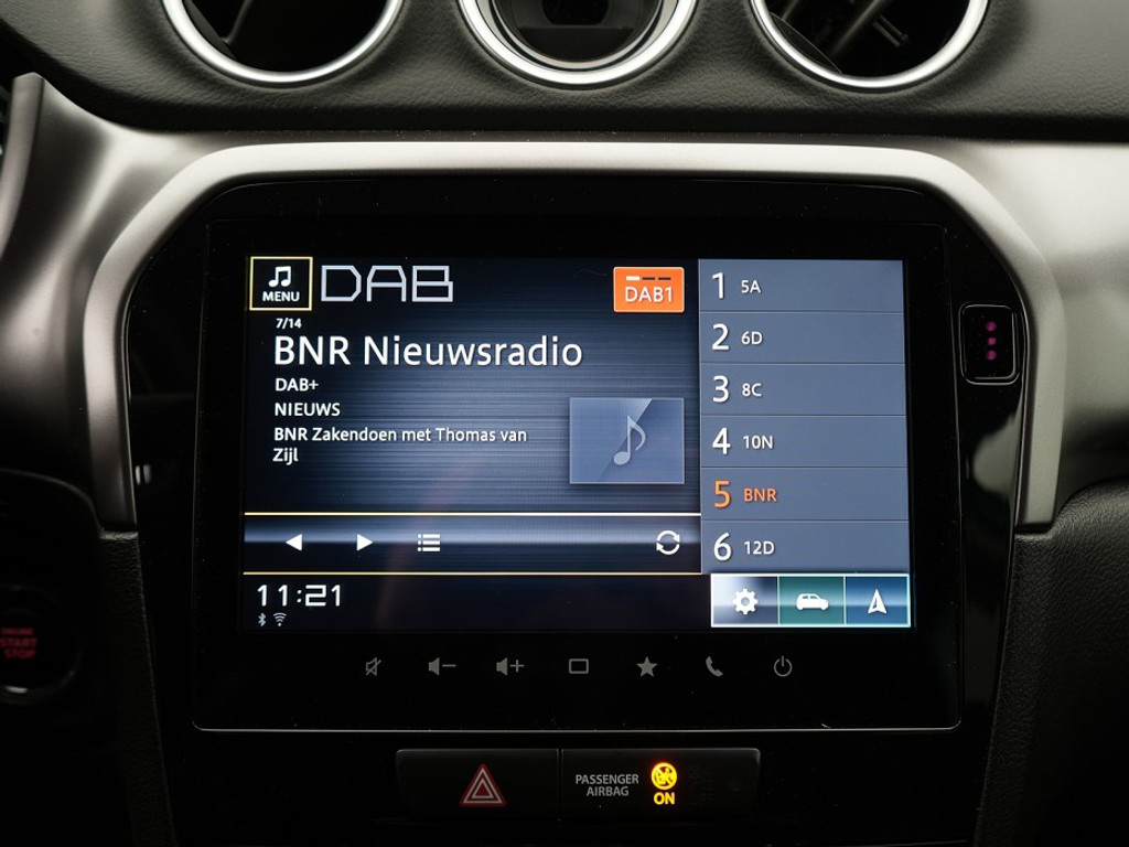 Suzuki Vitara 1.4 Select Automaat | Navi | Adaptief Cruise | Climate | Stoelverwarming | Achteruitrijcamera |