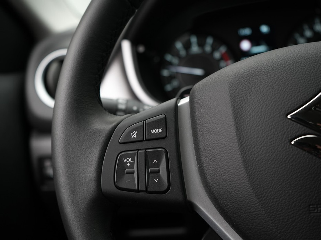 Suzuki Vitara 1.4 Select Automaat | Navi | Adaptief Cruise | Climate | Stoelverwarming | Achteruitrijcamera |