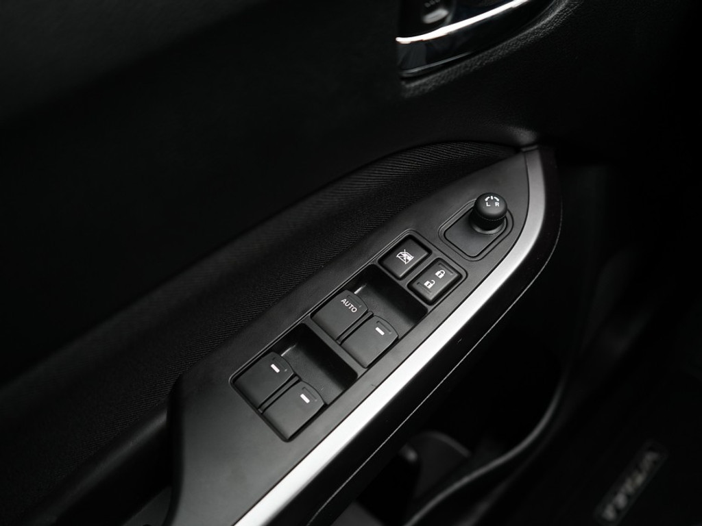 Suzuki Vitara 1.4 Select Automaat | Navi | Adaptief Cruise | Climate | Stoelverwarming | Achteruitrijcamera |