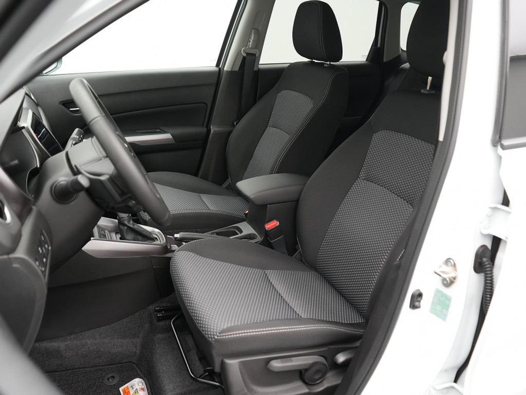 Suzuki Vitara 1.4 Select Automaat | Navi | Adaptief Cruise | Climate | Stoelverwarming | Achteruitrijcamera |