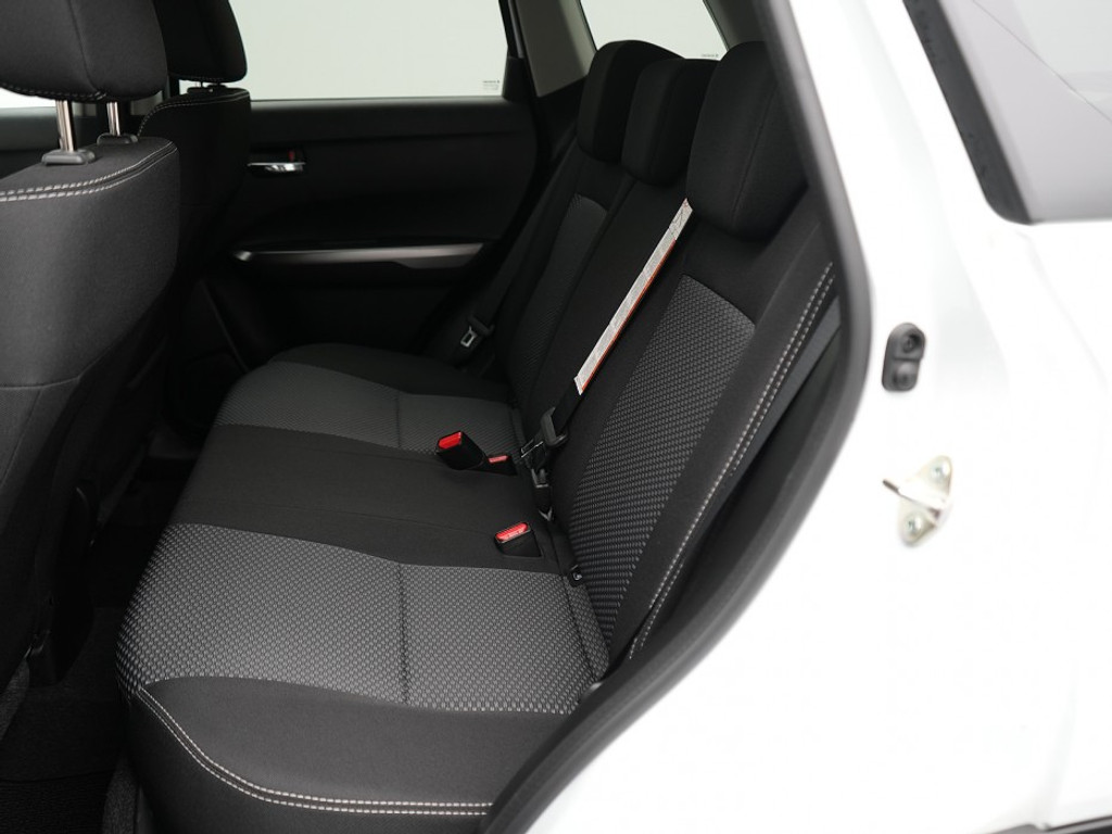Suzuki Vitara 1.4 Select Automaat | Navi | Adaptief Cruise | Climate | Stoelverwarming | Achteruitrijcamera |
