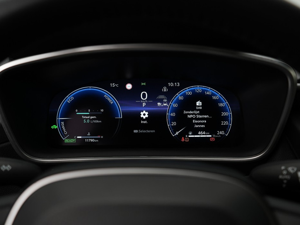 Toyota Corolla Cross Hybrid | Navi & Carplay | Adaptief Cruise | Climate | Full Led | LM-Velgen | Achteruitrijcamera