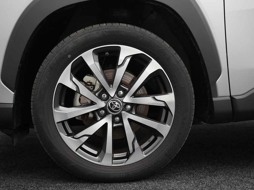 Toyota Corolla Cross Hybrid | Navi & Carplay | Adaptief Cruise | Climate | Full Led | LM-Velgen | Achteruitrijcamera