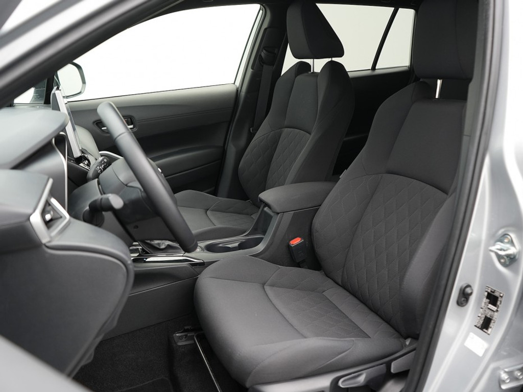 Toyota Corolla Cross Hybrid | Navi & Carplay | Adaptief Cruise | Climate | Full Led | LM-Velgen | Achteruitrijcamera