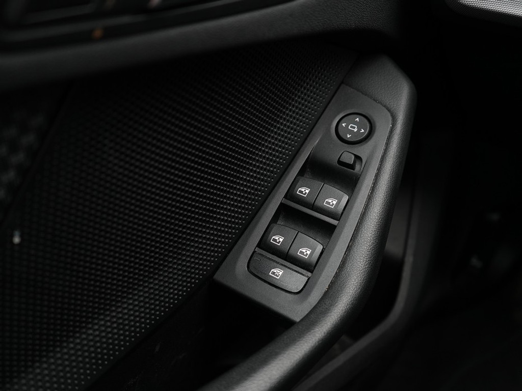 BMW 1 Serie 118 118i Business Edition