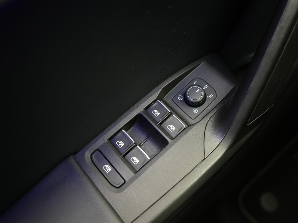 SEAT Leon 1.4 TSI eHybrid PHEV FR