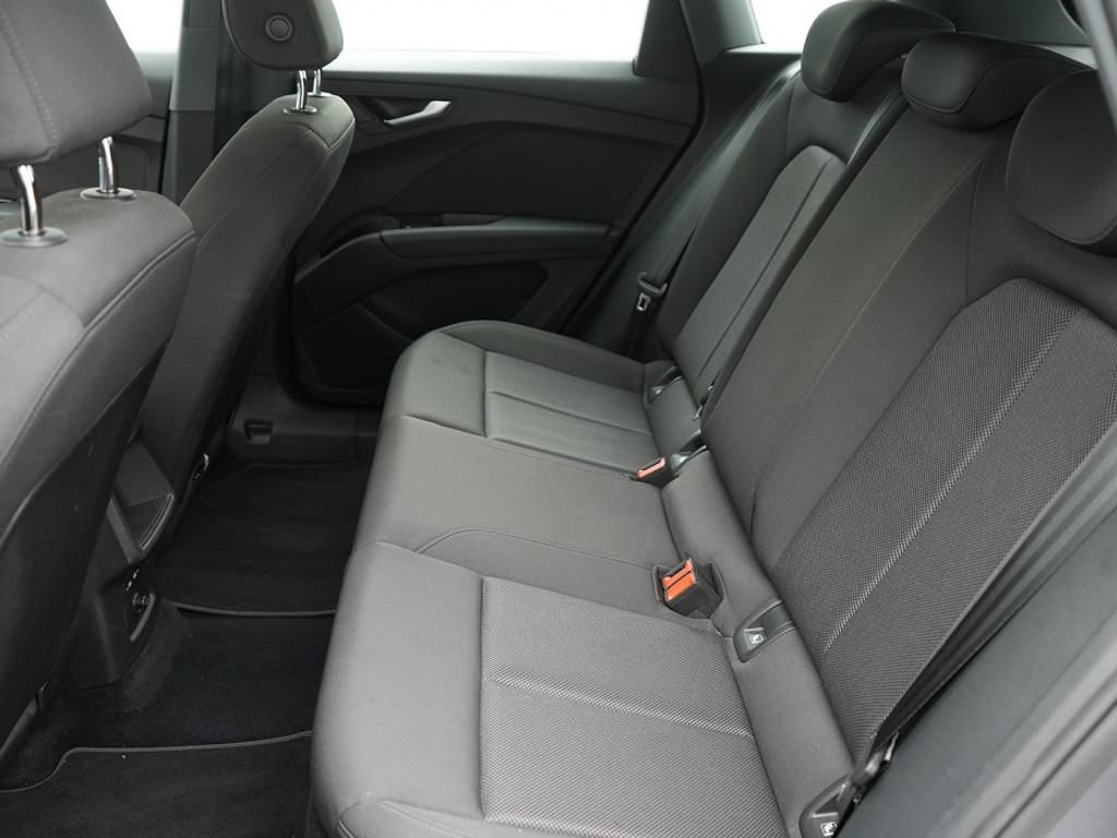 Audi Q4 35 Launch edition 55 kWh