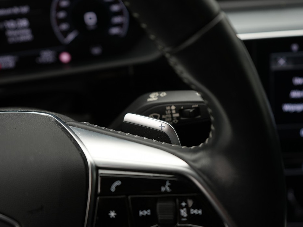 Audi e-tron 50 quattro Business edition Plus 71 kWh