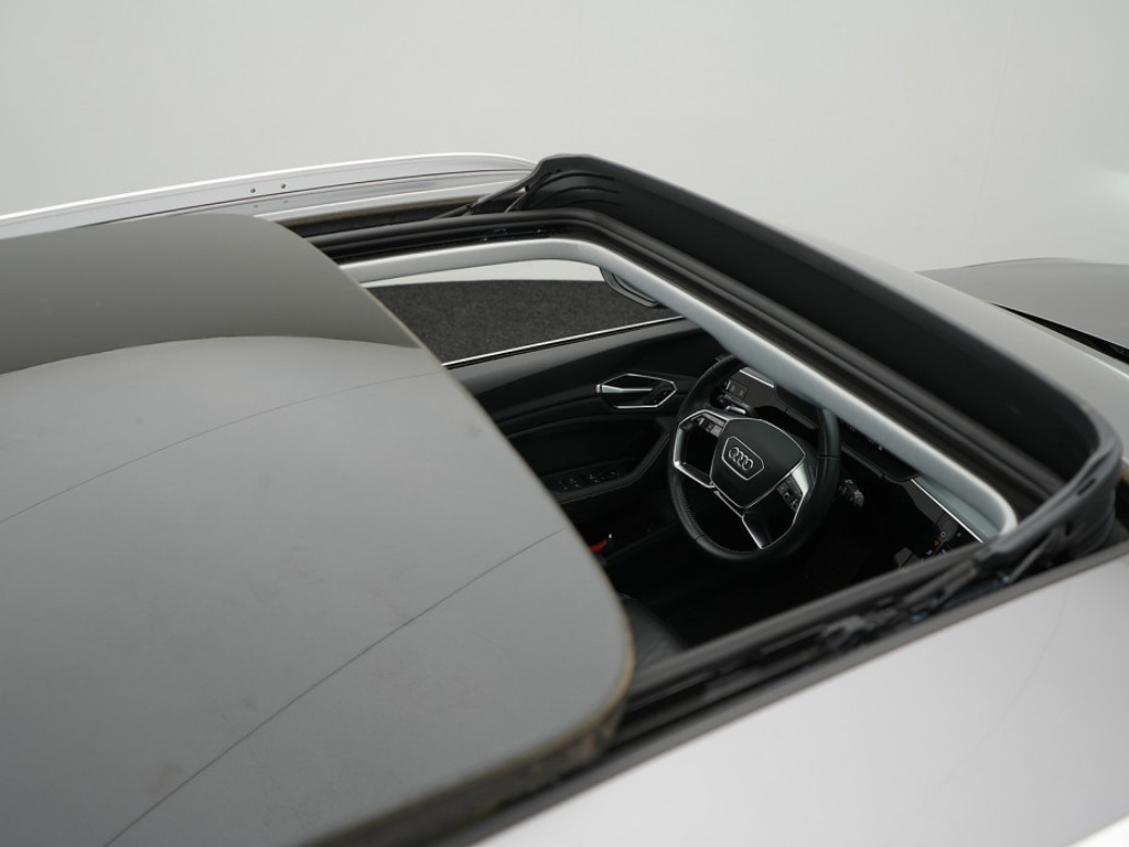 Audi e-tron 50 quattro Business edition Plus 71 kWh