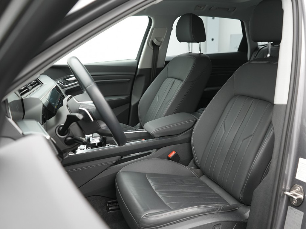 Audi e-tron 50 quattro Business edition Plus 71 kWh