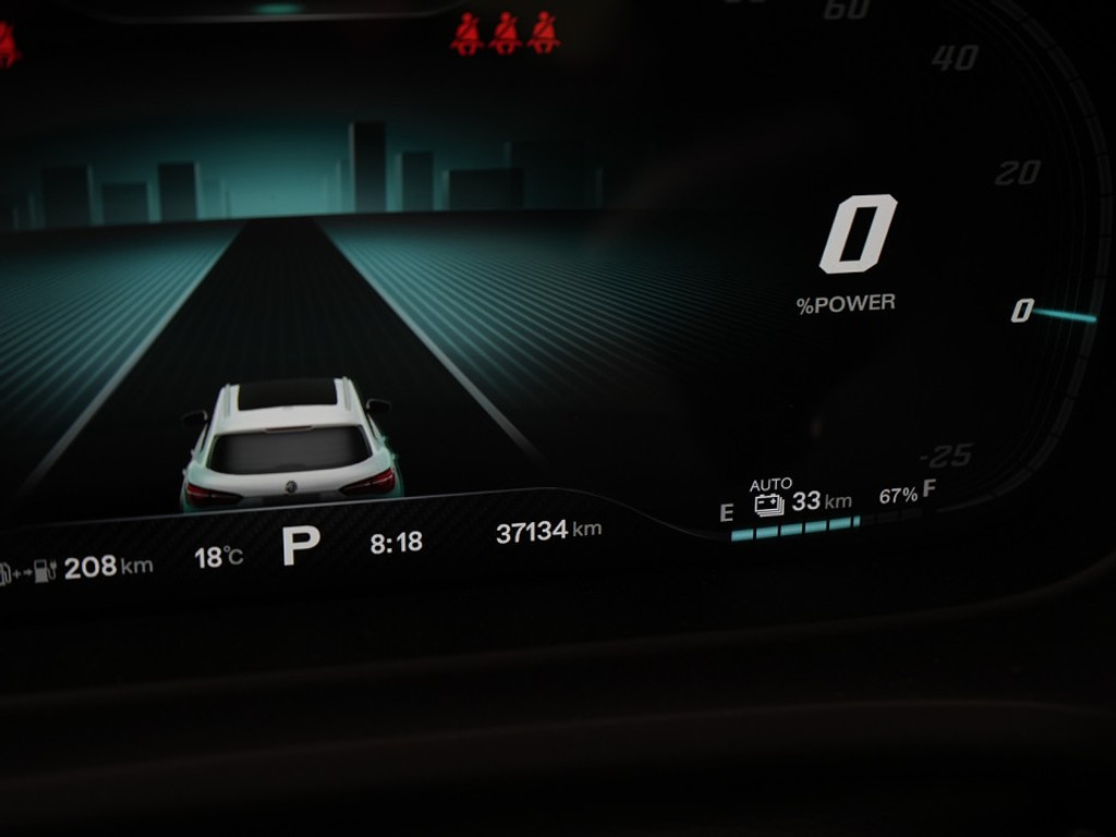 MG EHS EHS LUXURY PLUG IN-HYBRID